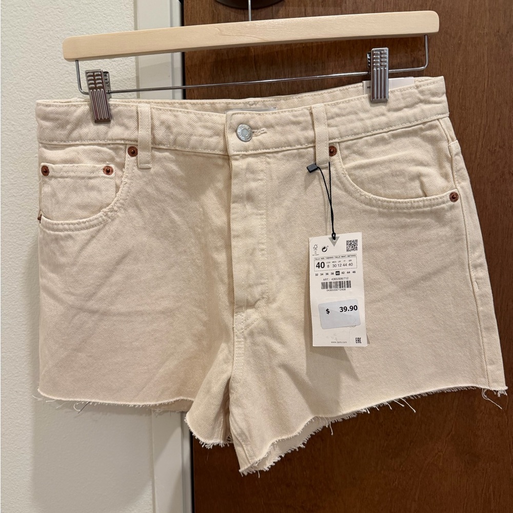 Zara Beige/Khaki Denim High-Rise Shorts